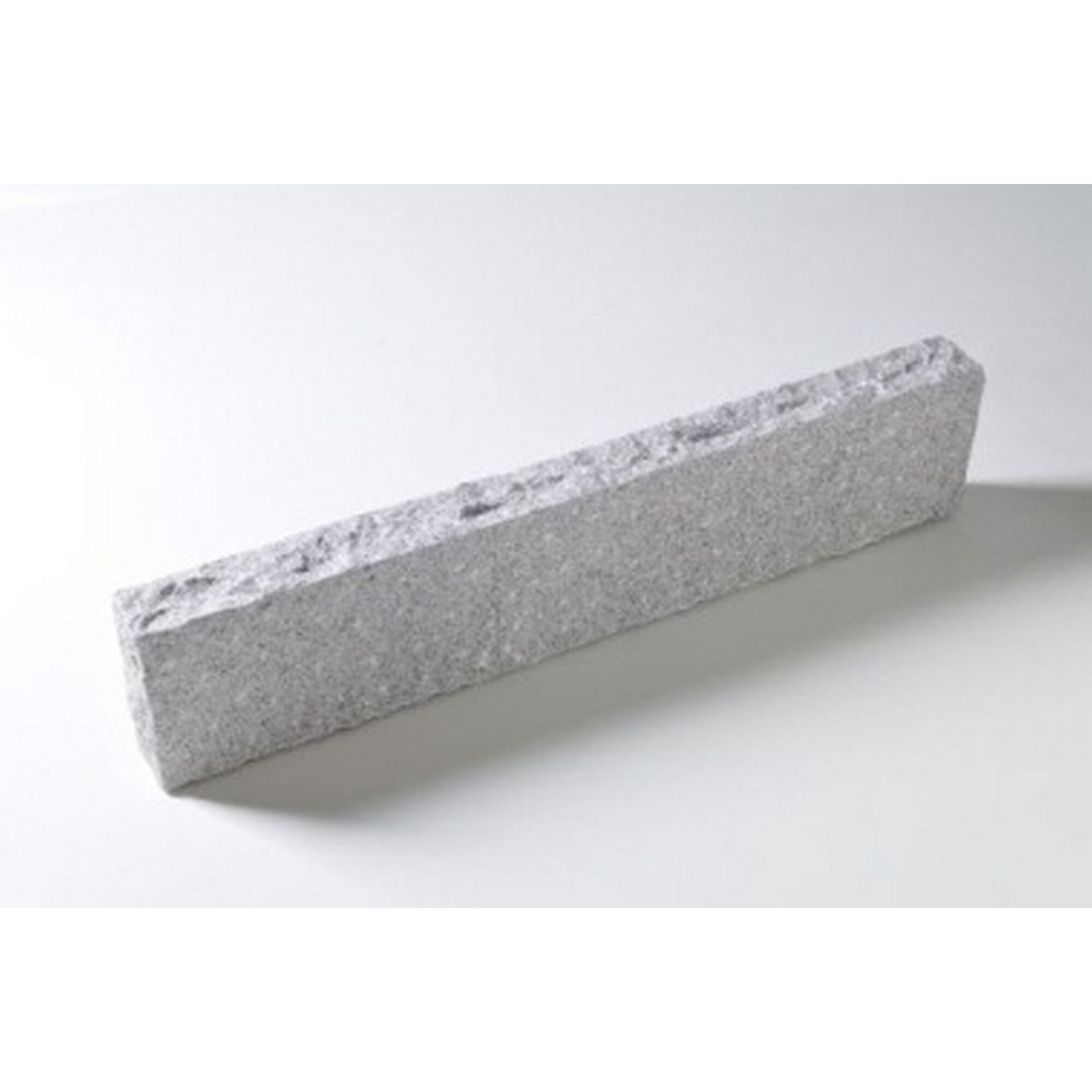Graue Granitleiste