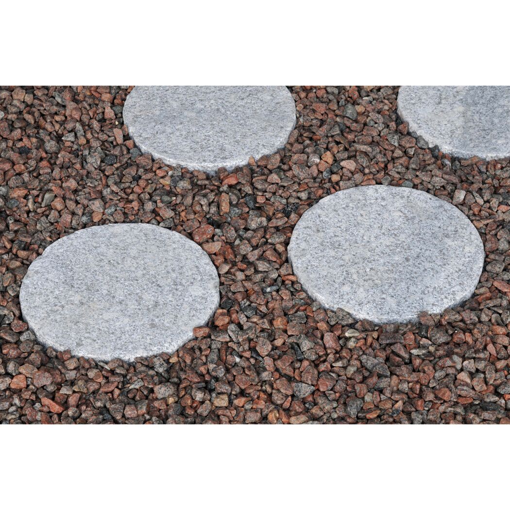 Granit Trittsteine auf Splitt