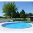 Runder Pool im Garten