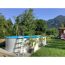 Achtformpool im Garten mit Leiter