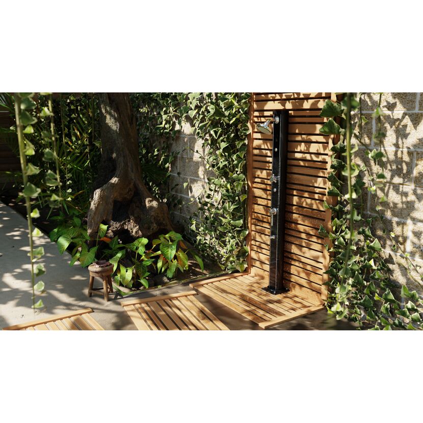 Solardusche im Garten