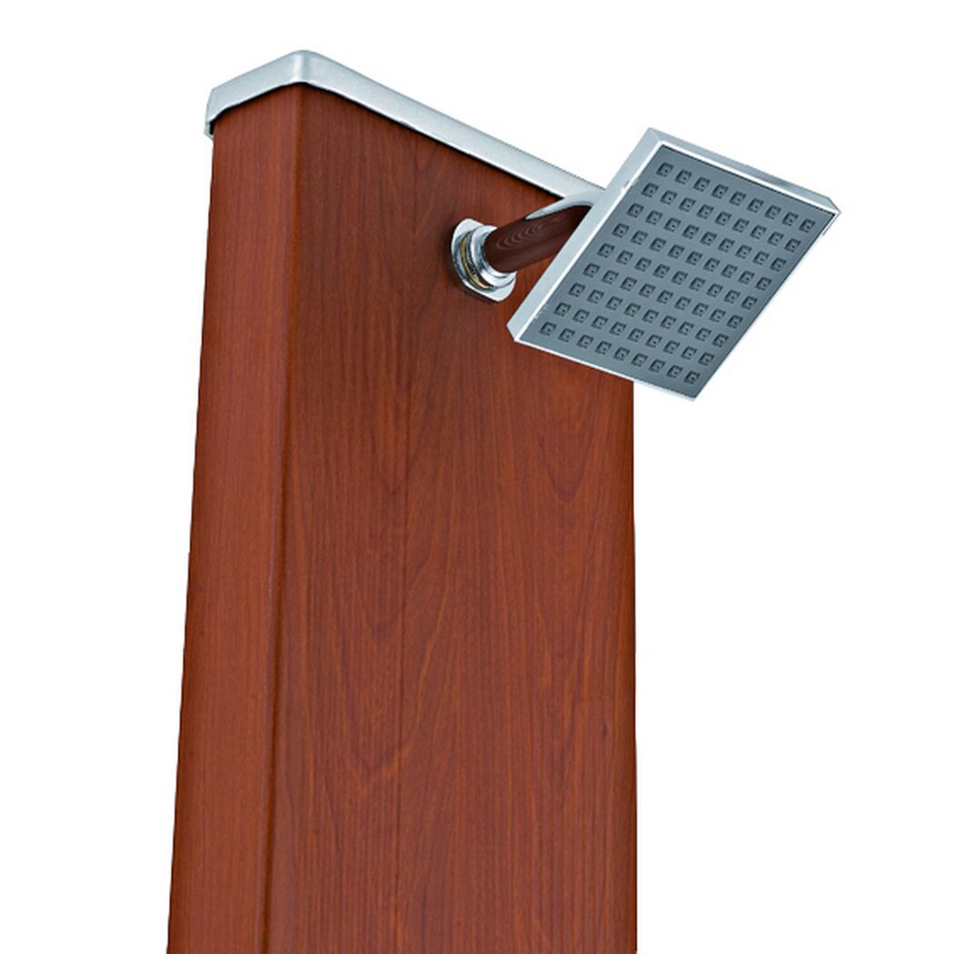 Solardusche mit Duschkopf aus Metall