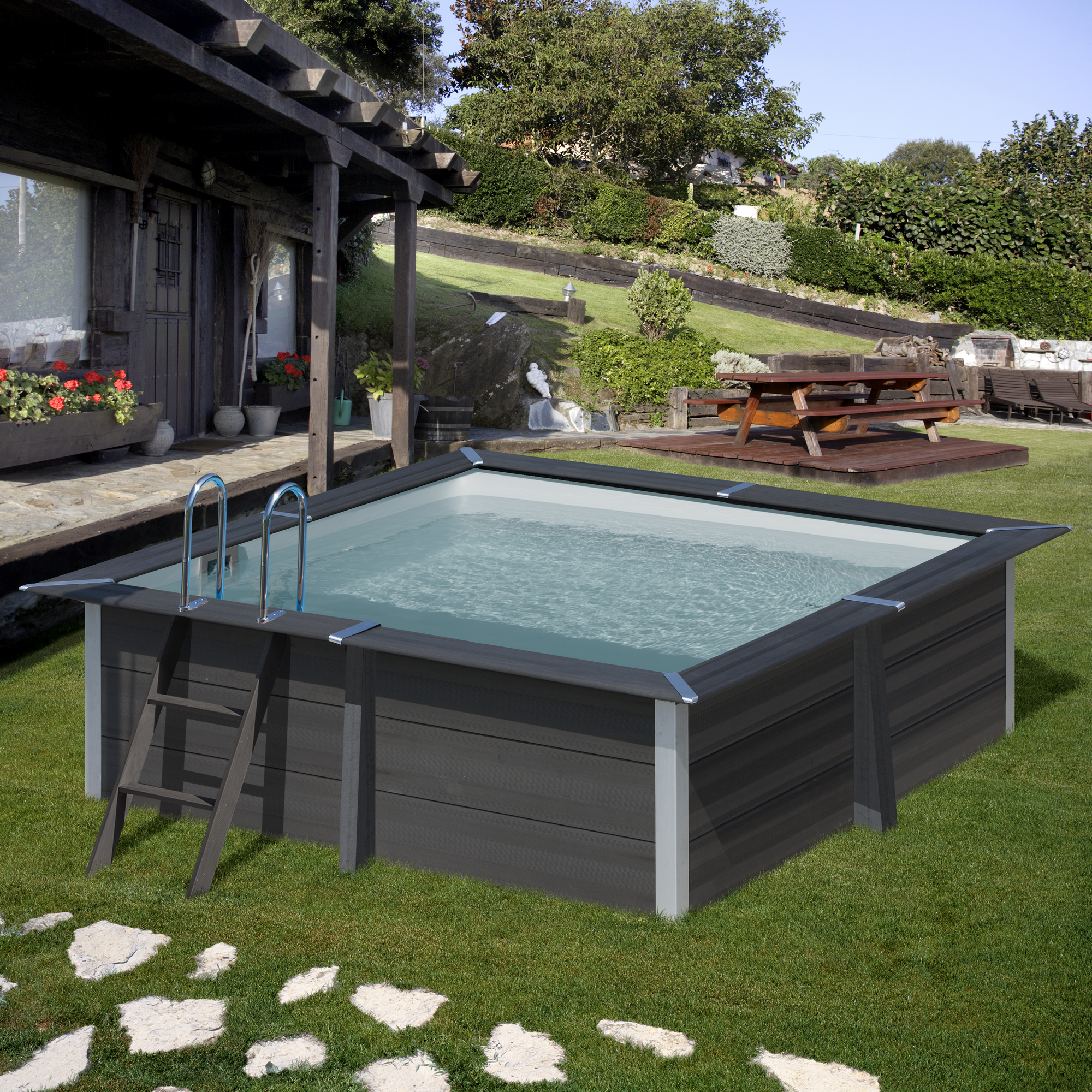 Composite Pool-Set 'Avantgarde' 326 x 96 x 326 cm mit Sandfilter und Trittleiter