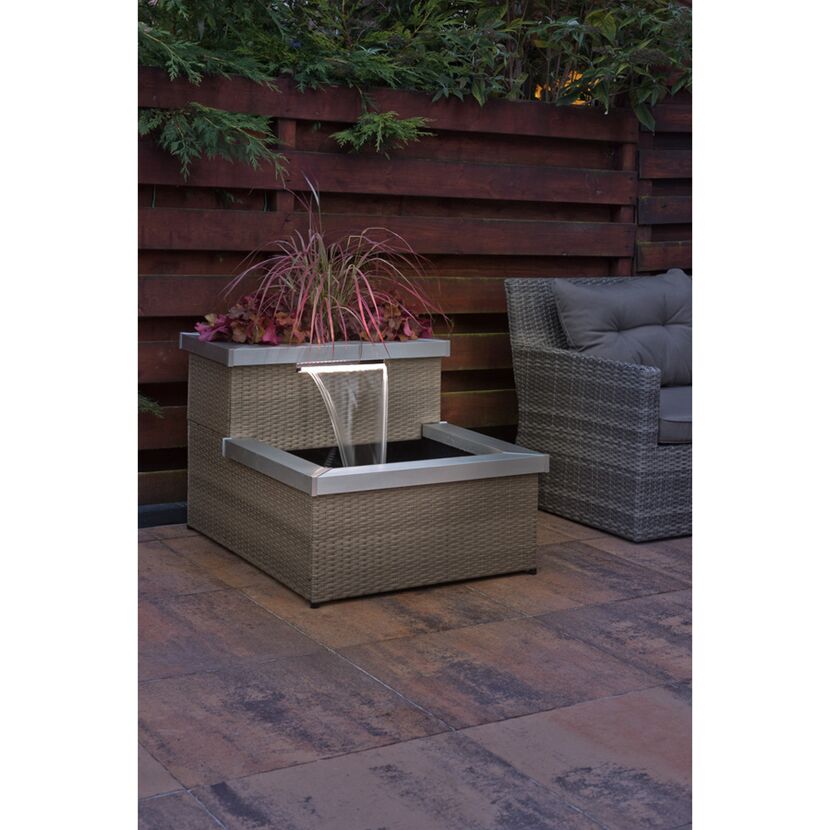 LED -Terrassenteich 'Aveiro' 63,5 W
