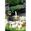 Springbrunnen in einem Gartenteich