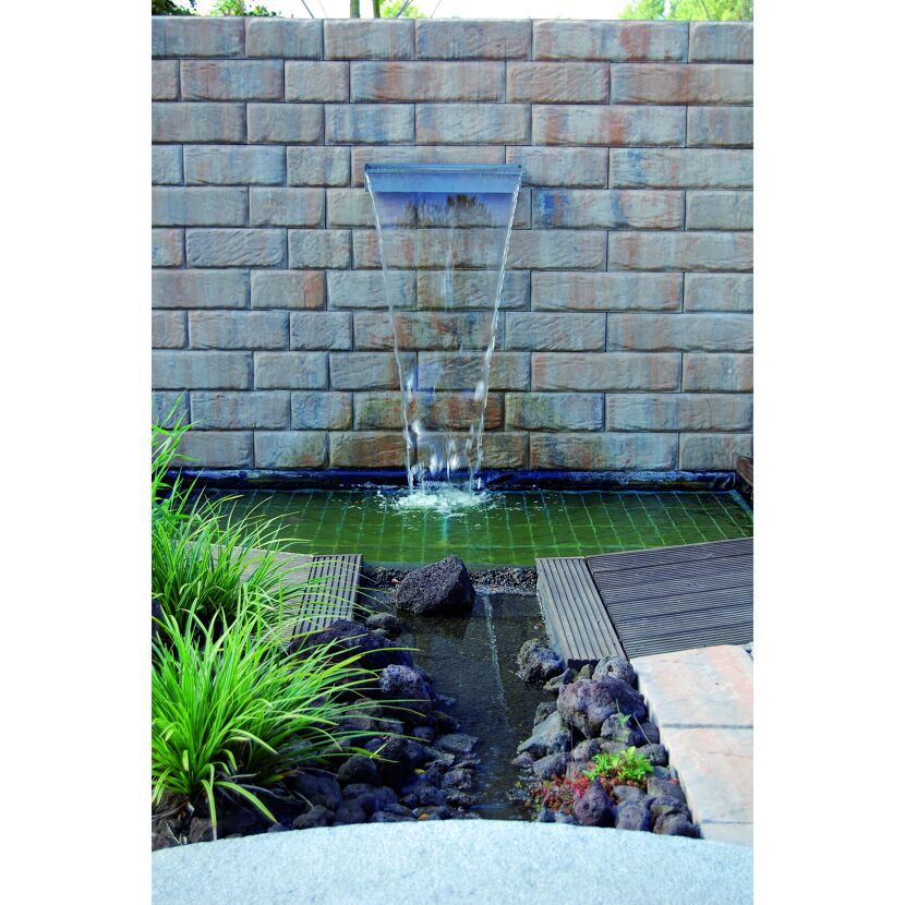 Wasserfall Niagara 60 Inox mit Bachlauf und Bepflanzung