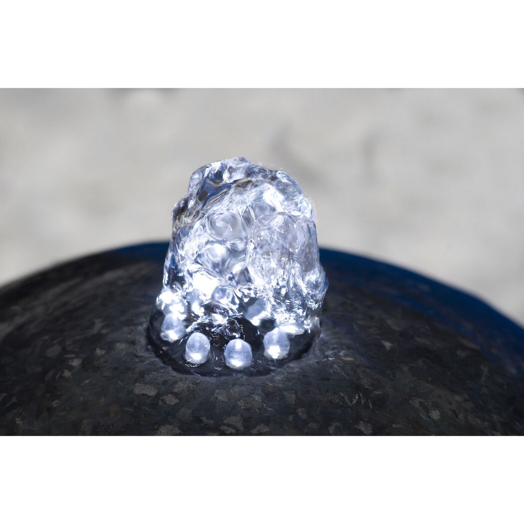 Beleuchteter Wasserspeier mit MiniBright LED