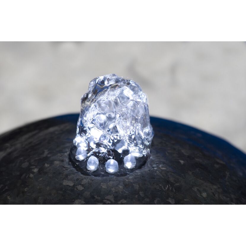 Beleuchteter Wasserspeier mit MiniBright LED