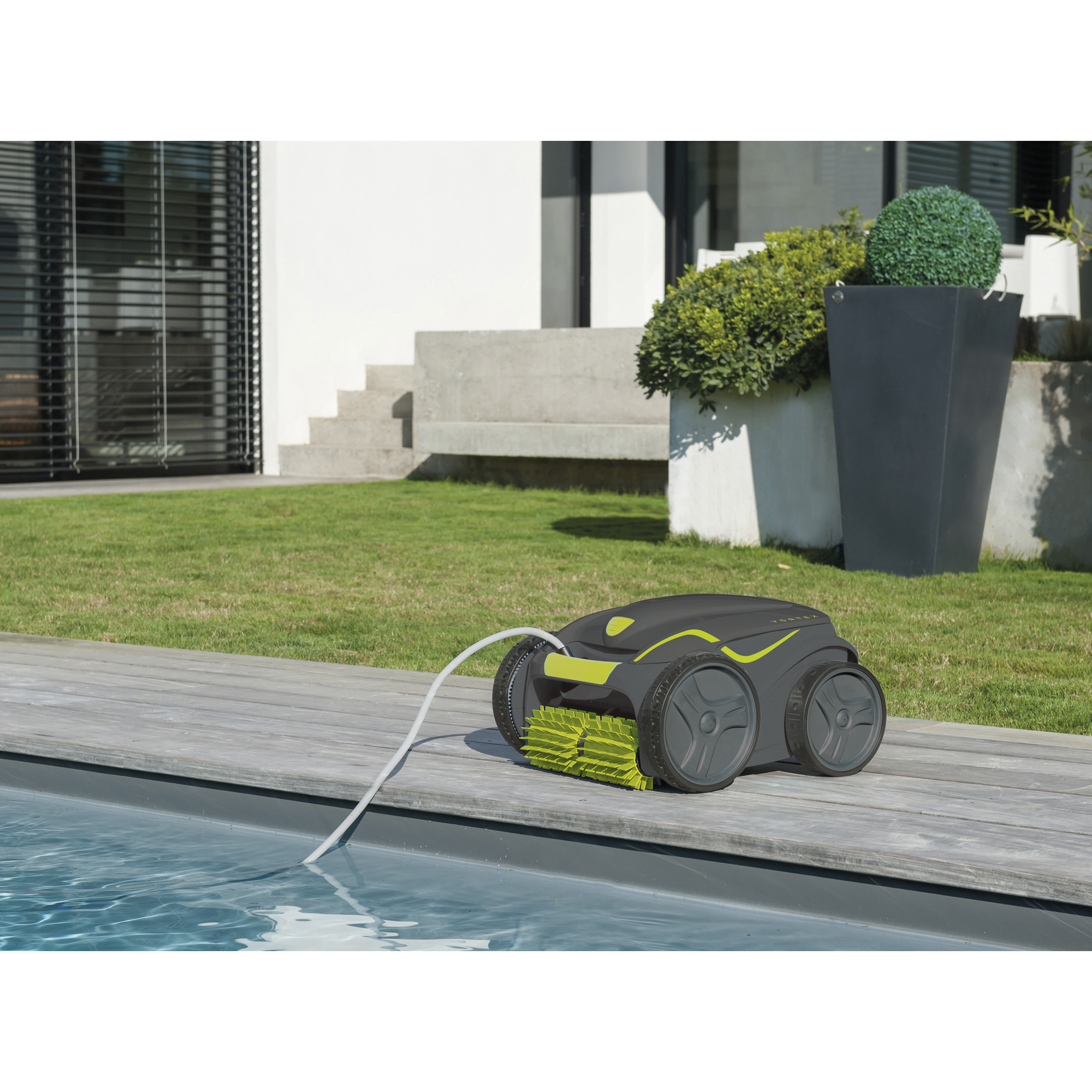 Poolroboter 'Tornax GV3420' 24,5 cm + product picture