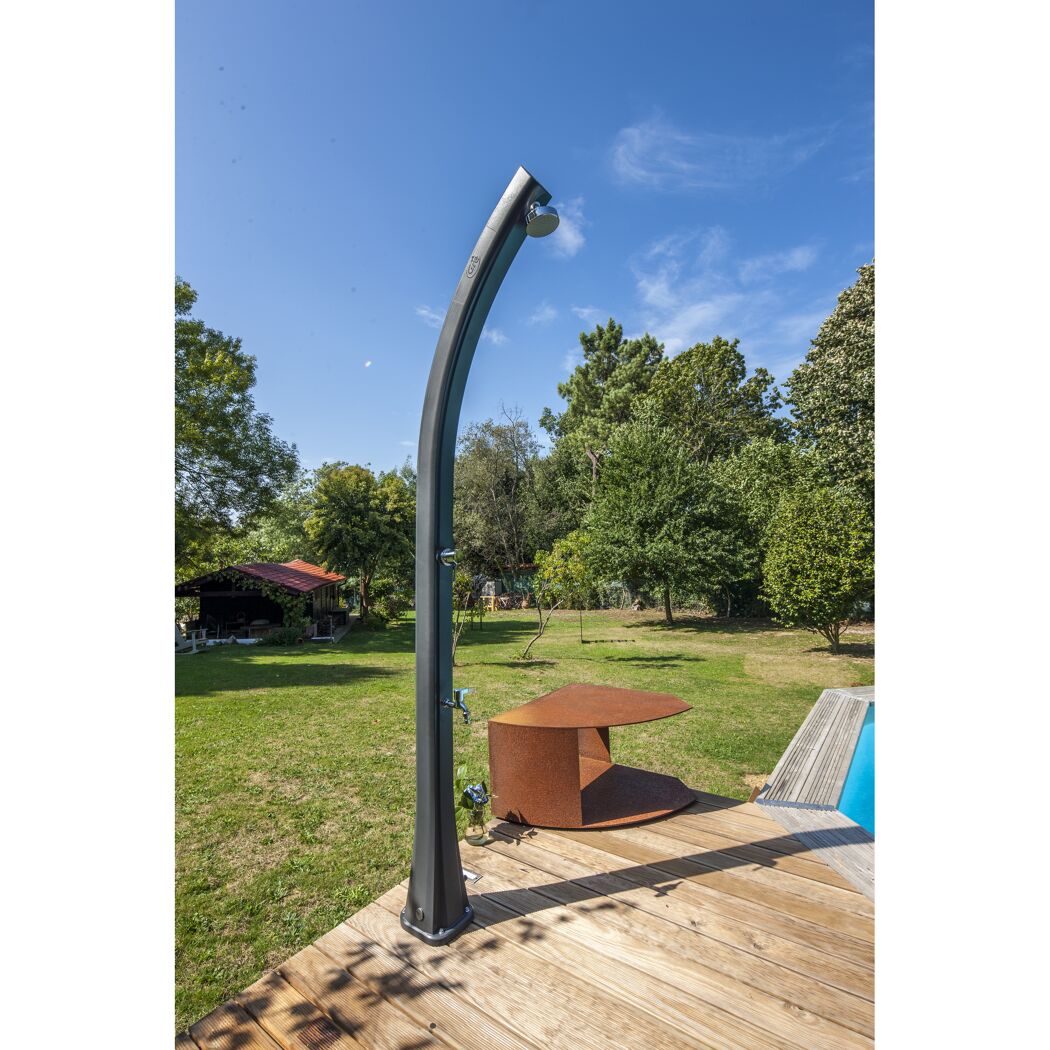 Solardusche im Garten