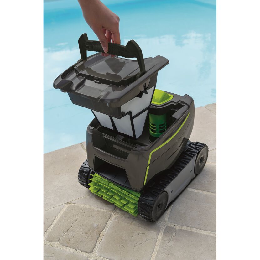 Poolroboter Zodiac GT2120 mit geöffnetem Filterkorb