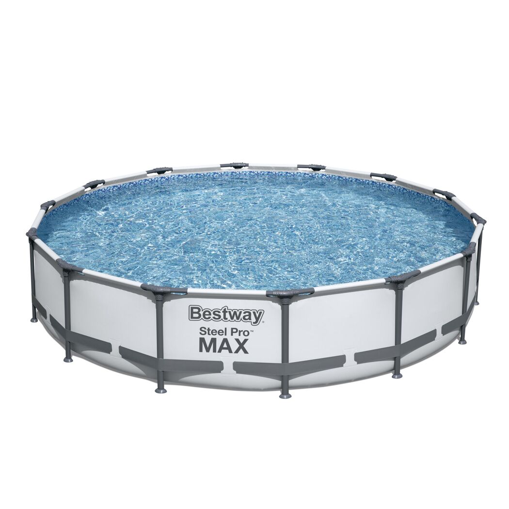 Aufstellpool Bestway Steel Pro Max mit Wasser gefüllt.