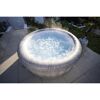 Lay-Z-Spa Honolulu aufgedunsen und mit Wasser gefüllt