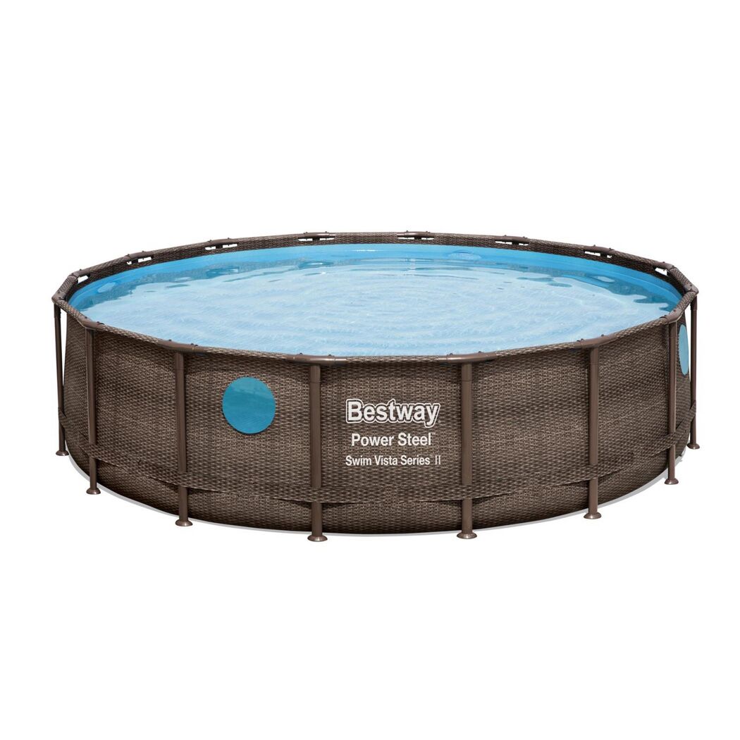 Rattan Frame Pool von Bestway mit Wasser gefüllt.