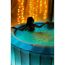 Person entspannt im MSPA Whirlpool