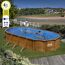 Pool in Holzoptik mit badenden Personen