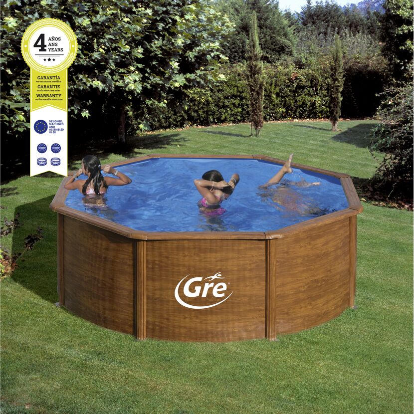 Drei Kinder planschen im runden Aufstellpool von Gré