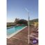 Pooldusche Spring aus Edelstahl neben Pool