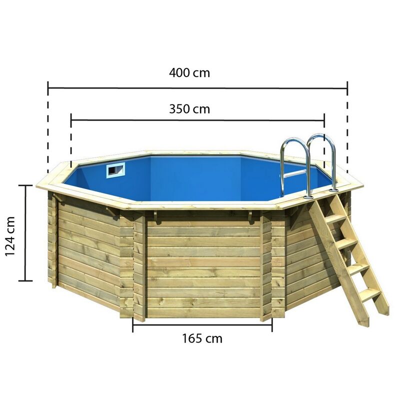 Achteckiger Holzpool mit Leiter.