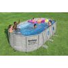 Mehrere Personen im Bestway Power Steel Aufstellpool