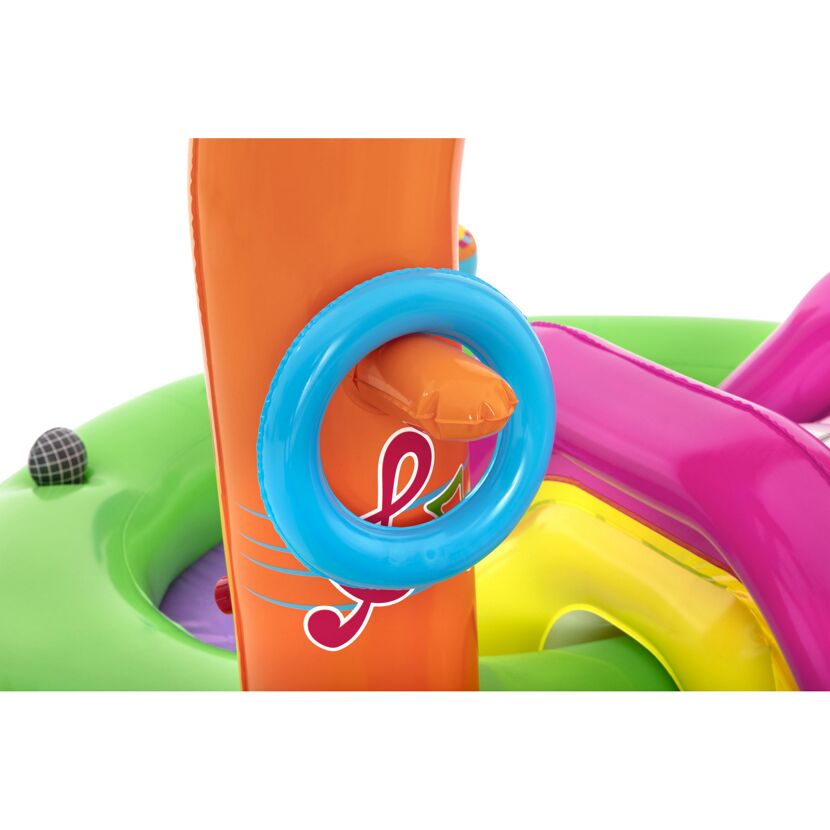 Aufblasbares Wasserspielcenter mit Ringwurfspiel