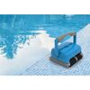 Poolroboter am Beckenrand