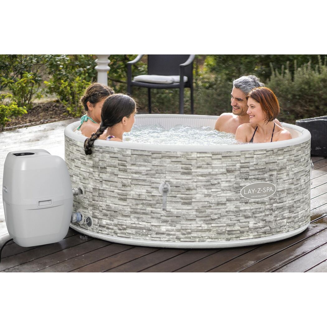Familie im Lay-Z-Spa Vancouver