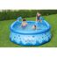 Drei Kinder im Bestway OctoPool Planschbecken