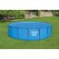 Abgedeckter blauer Bestway Steel Pro Max Pool