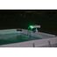 Pool mit LED-Wasserfall in grün beleuchtet