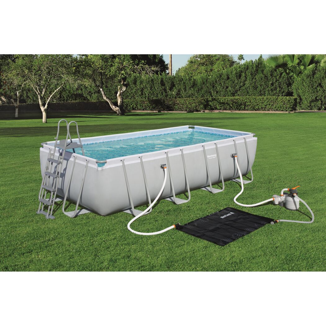 Rechteckiger Aufstellpool mit Leiter und Solarmatte