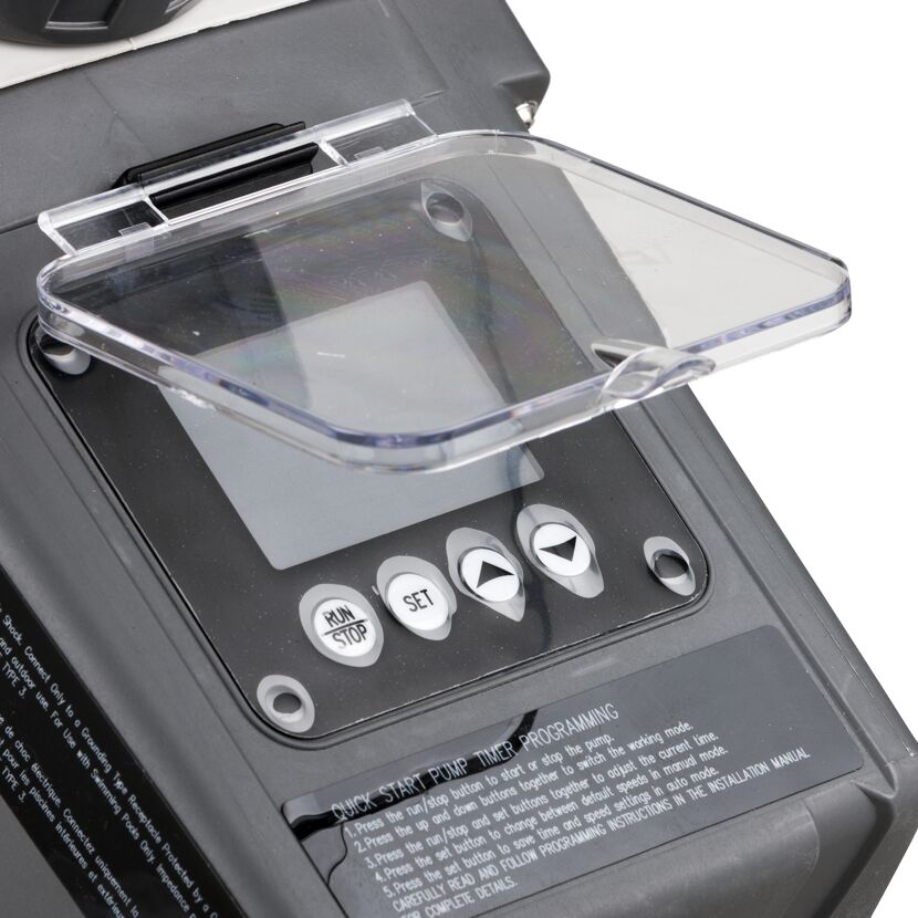 Bedienfeld einer Pumpe mit Display und Tasten
