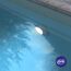 LED-Projektor im Pool