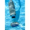 Handsauger im Pool