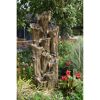 Dekorativer Wasserspielbrunnen in Baumstamm-Optik
