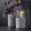 Dekofeuer aus Glas und Marmor mit Flamme