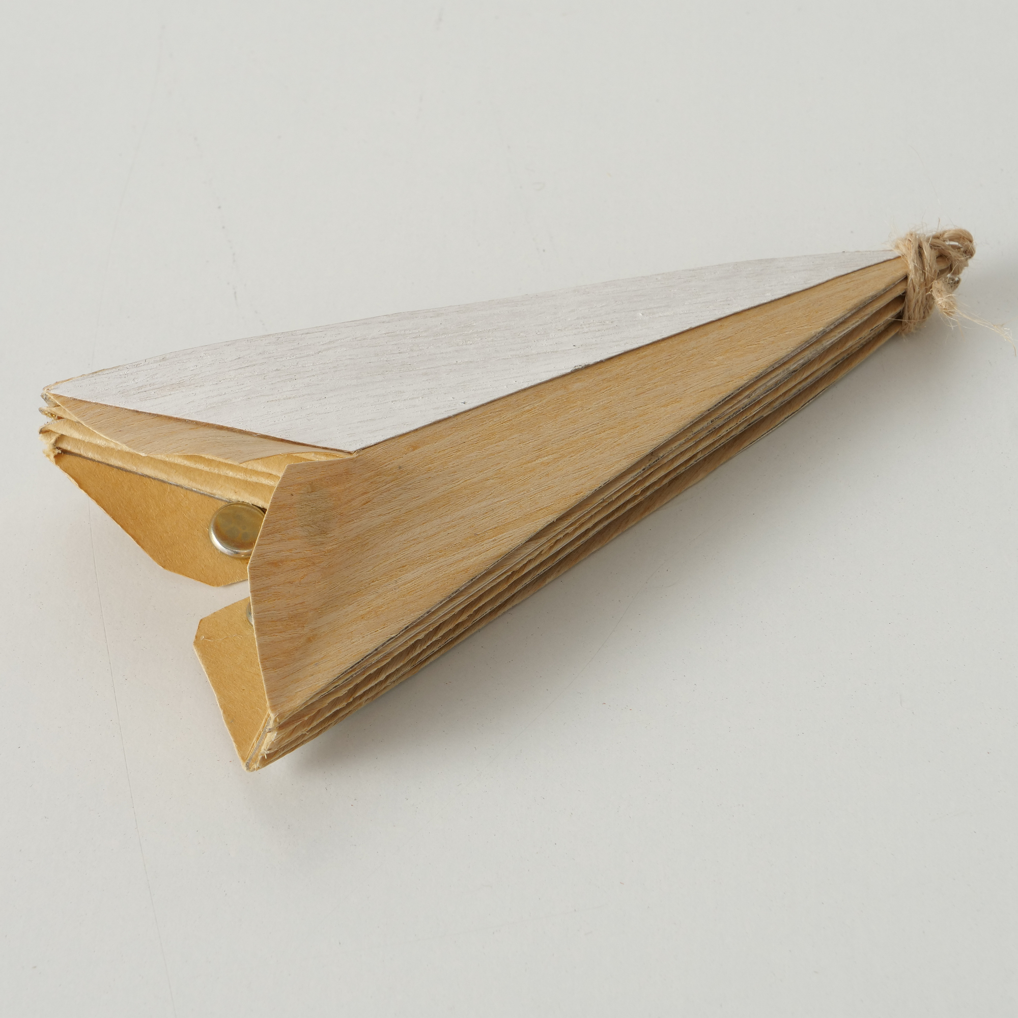 Hängestern 'Kassia' Papier braun/weiß Ø 30 cm, 2 Designs sortiert + product picture
