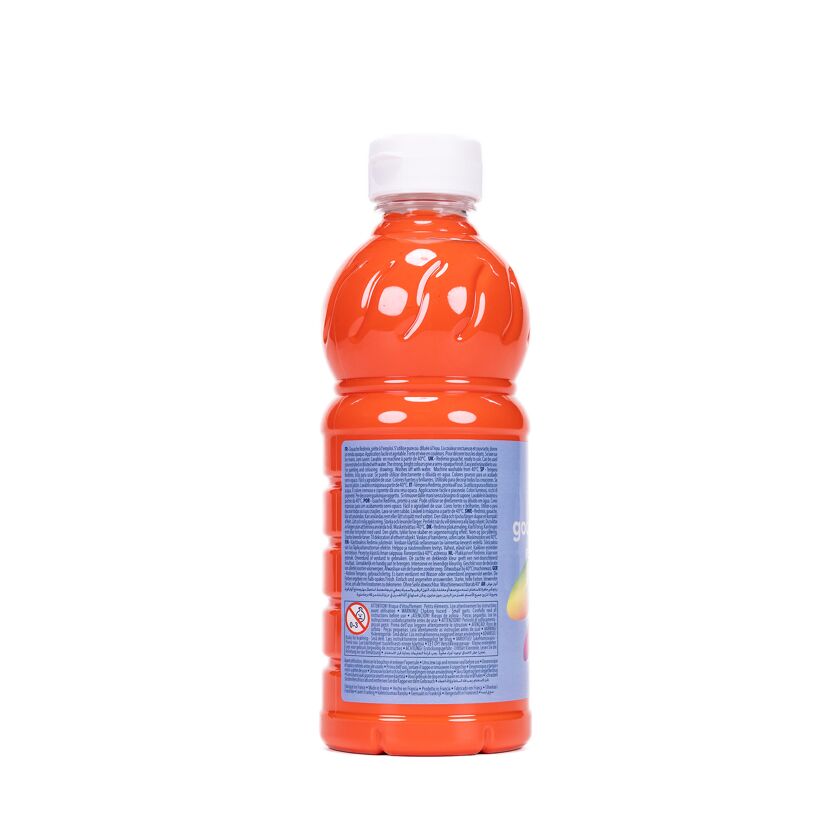 Orange Farbe in Plastikflasche