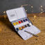 Aquarellfarben 'Fine' Metallkasten 12 halbe Näpfe, Mini-Metallpinsel
