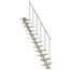 Freistehende Treppe mit Holzstufen und Geländer