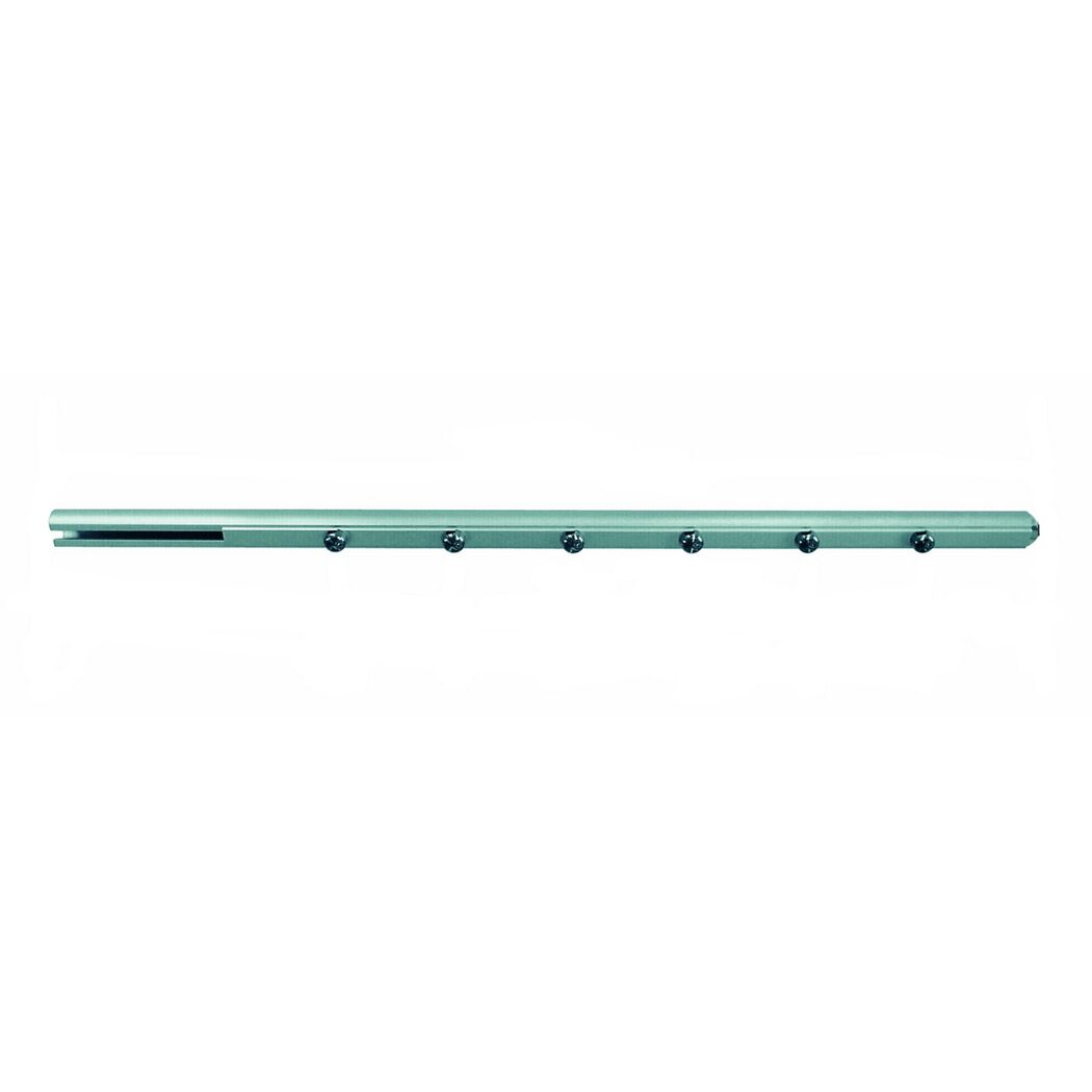 Metallstange mit Schrauben