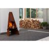 Aduro Gartenkamin mit brennendem Feuer