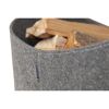 Gefüllter grauer Filz-Holzkorb von Aduro