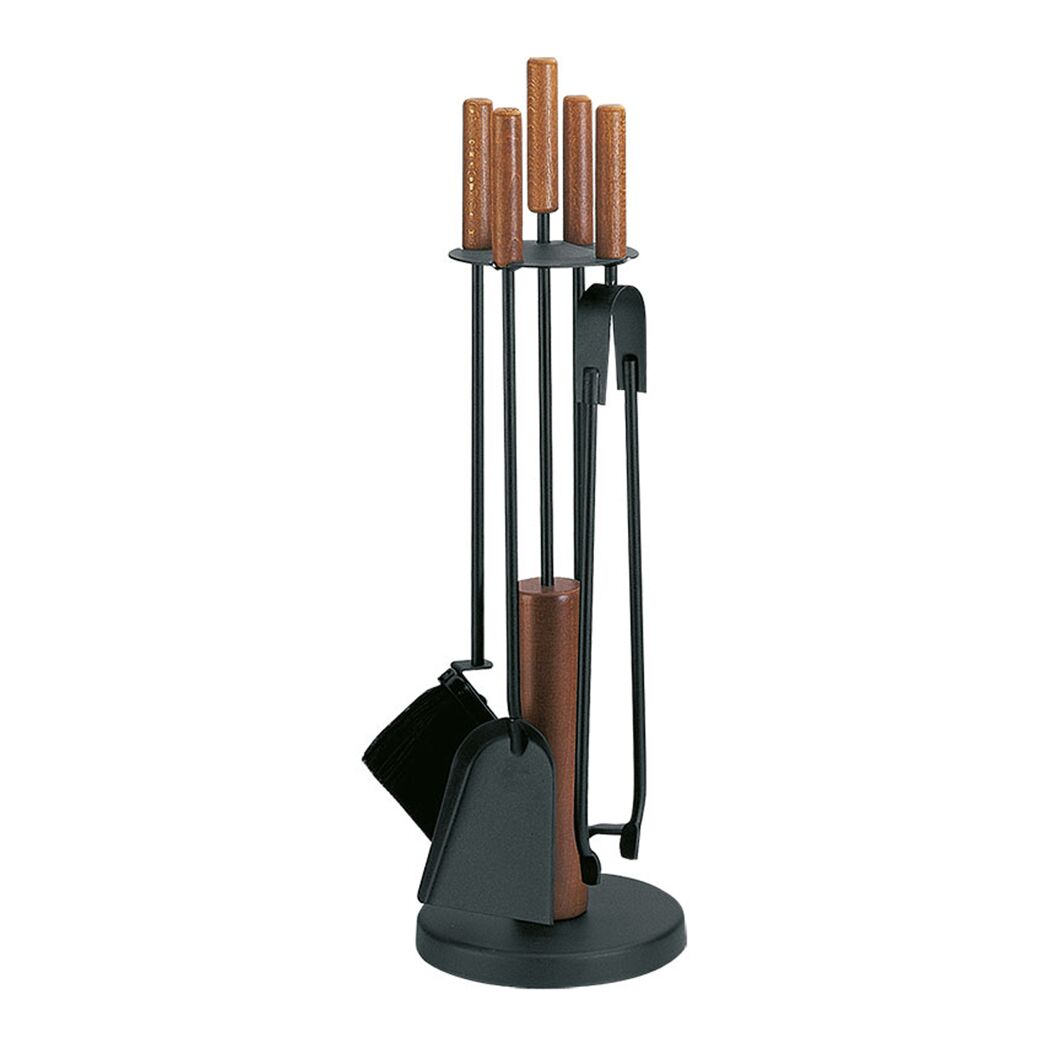Schwarzes Kaminbesteck mit Holzgriffen