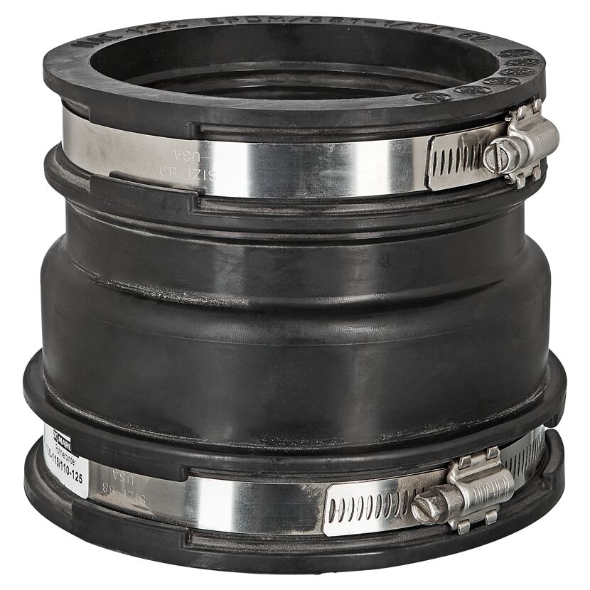 Schwarzer flexibler Rohrverbinder mit zwei Metallklemmen
