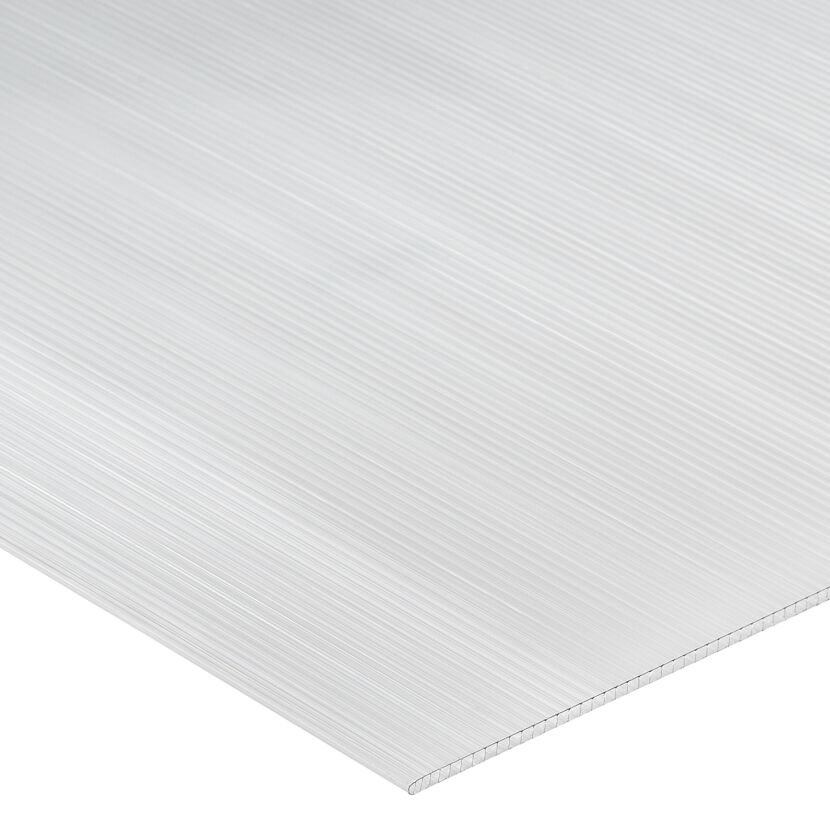 Weiße, geriffelte Hohlkammerplatte aus Kunststoff