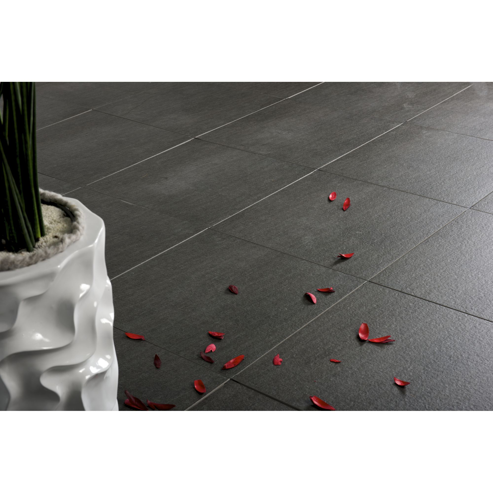 Bodenplatte 'Granito' Feinsteinzeug anthrazitfarben 60 x 60 cm + product picture