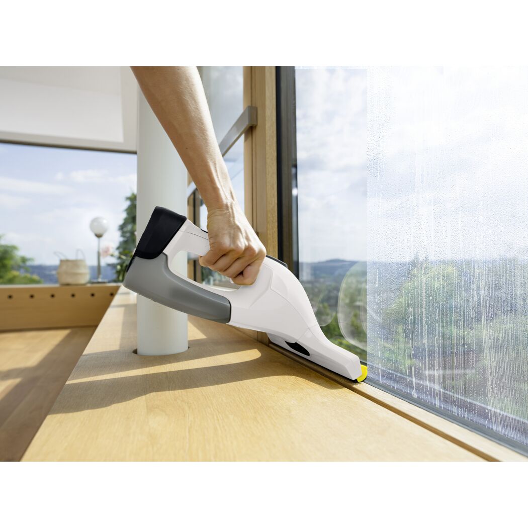 Fensterreinigung mit Fenstersauger