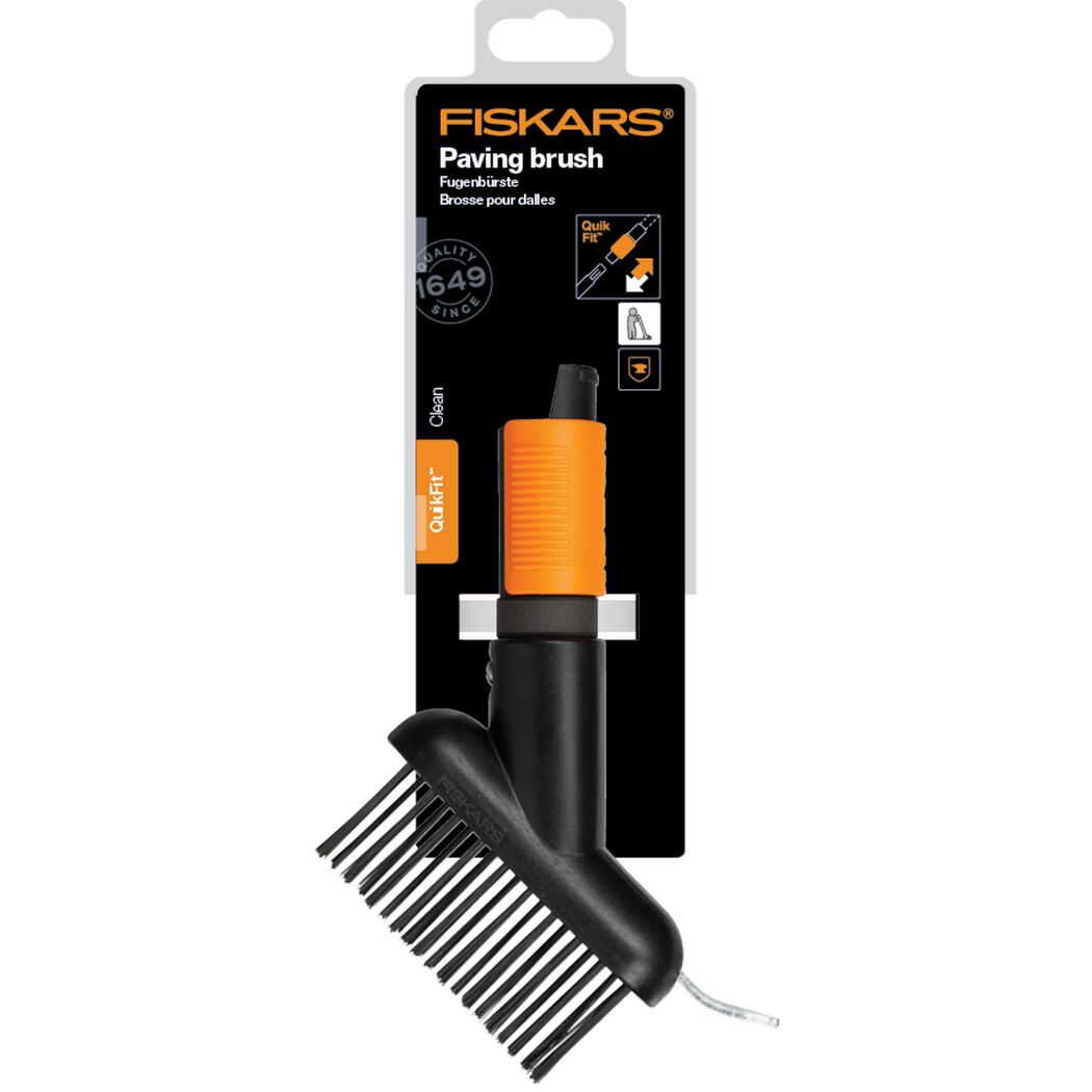 Fugenbürste von Fiskars mit QuickFit-Anschluss