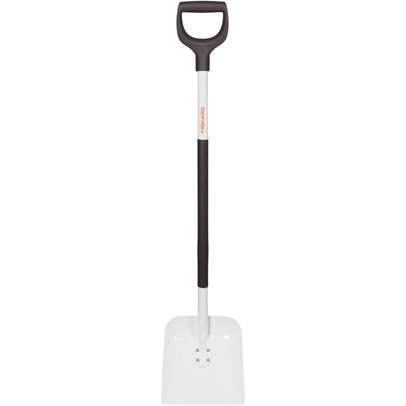 Weiße Fiskars Schneeschaufel mit braunem Griff